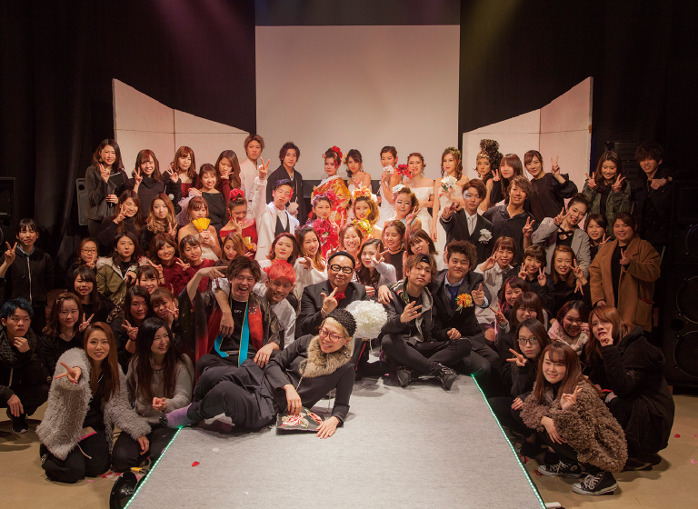 3学科合同へアショー