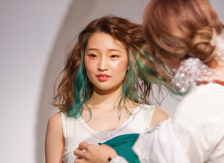 ヘアメイクライブ