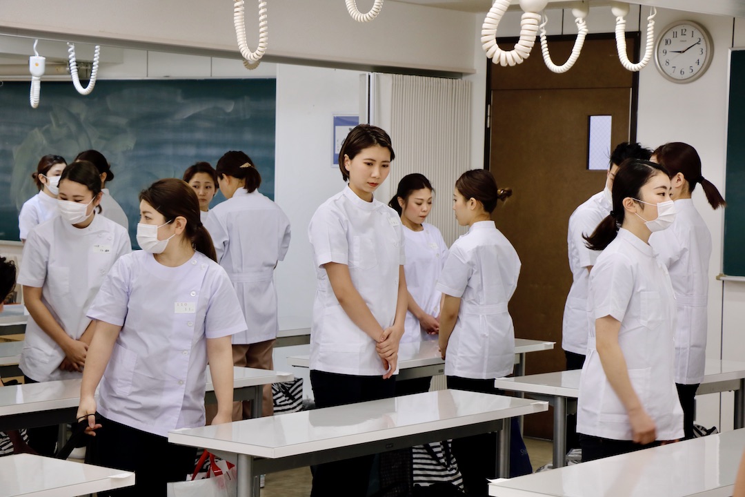 美容師国家試験対策〈模擬試験〉実施しました。 | YIC京都ビューティ