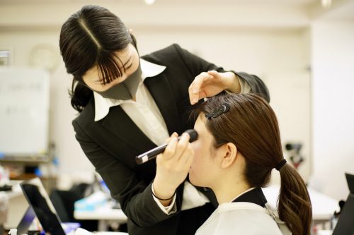 YIC京都ビューティ専門学校 メイク