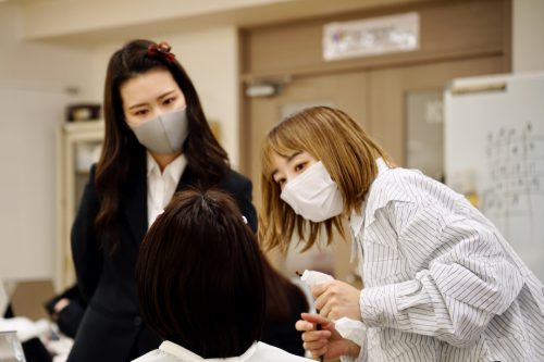YIC京都ビューティ専門学校 メイク